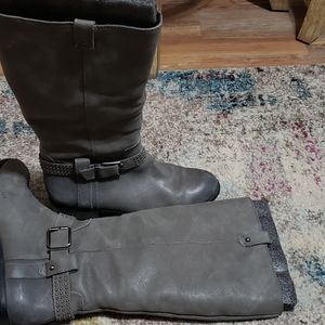 Jessica Simpson boots size 10
